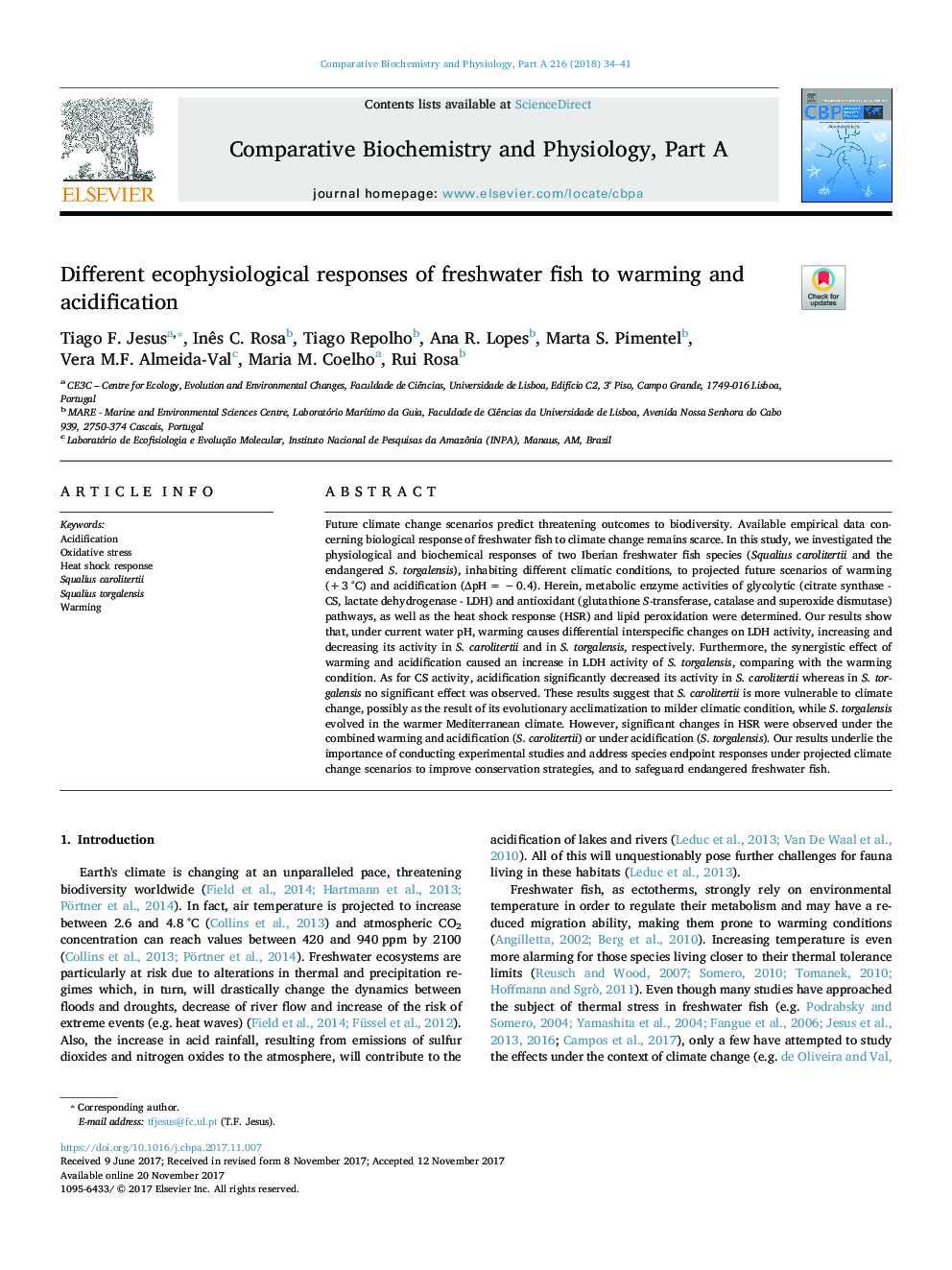 Different ecophysiological responses of freshwater fish to warming and acidification