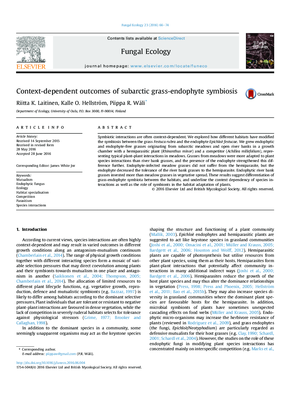 Context-dependent outcomes of subarctic grass-endophyte symbiosis