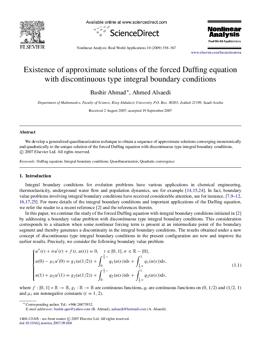 Existence of approximate solutions of the forced Duffing equation with discontinuous type integral boundary conditions