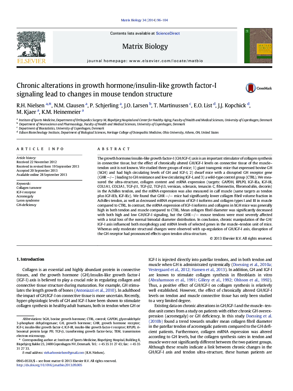 Chronic alterations in growth hormone/insulin-like growth factor-I signaling lead to changes in mouse tendon structure