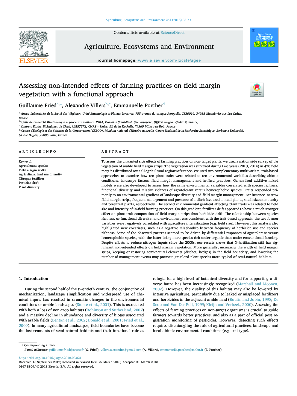 Assessing non-intended effects of farming practices on field margin vegetation with a functional approach