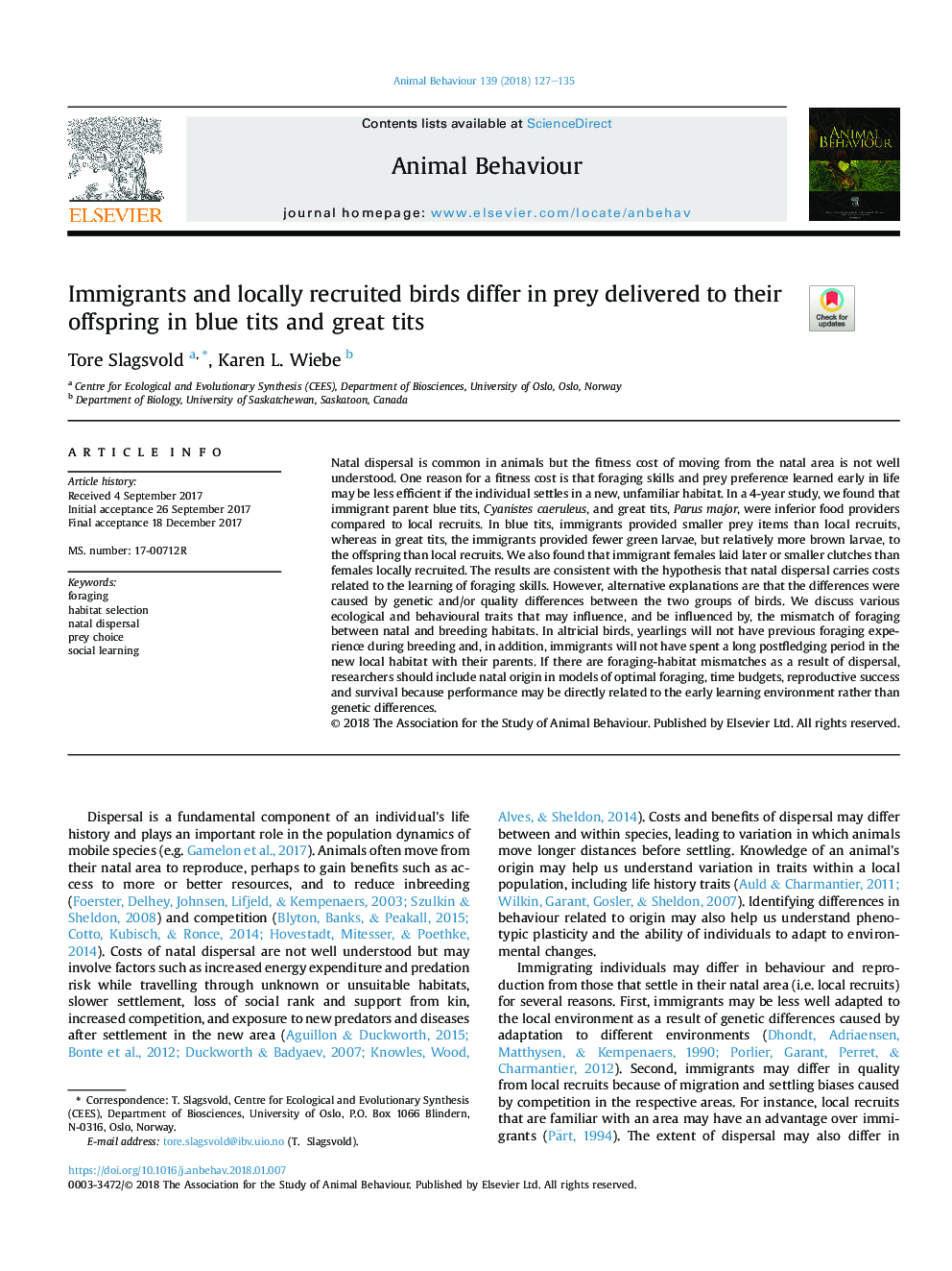 Immigrants and locally recruited birds differ in prey delivered to their offspring in blue tits and great tits