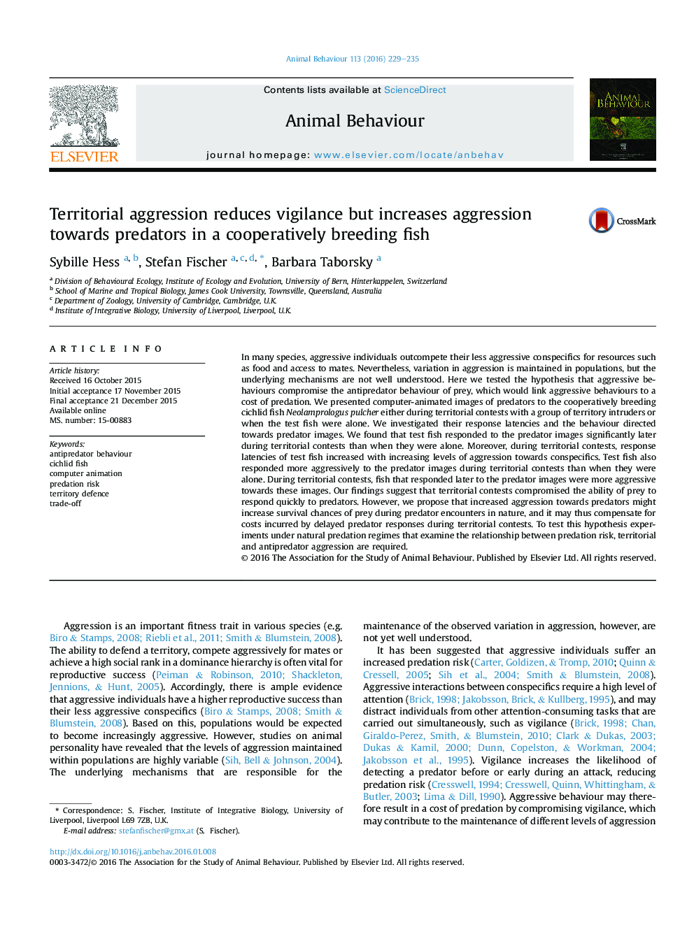 Territorial aggression reduces vigilance but increases aggression towards predators in a cooperatively breeding fish