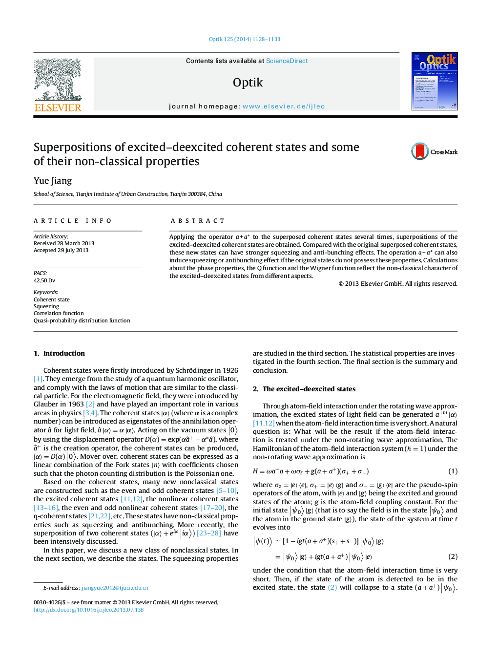 Superpositions of excited–deexcited coherent states and some of their non-classical properties