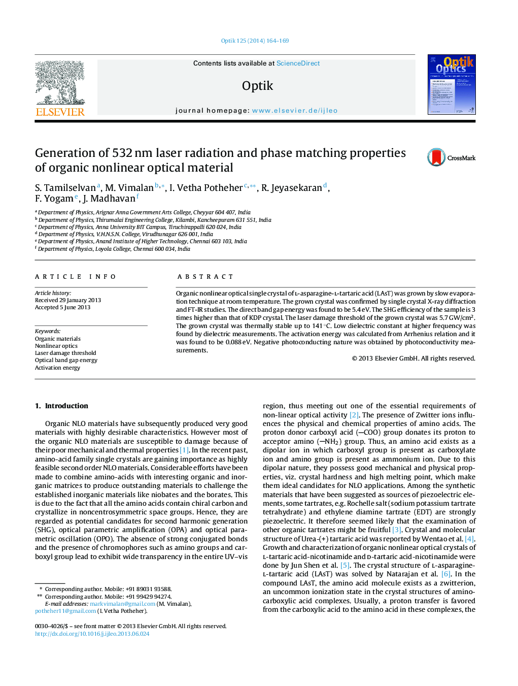 Generation of 532 nm laser radiation and phase matching properties of organic nonlinear optical material