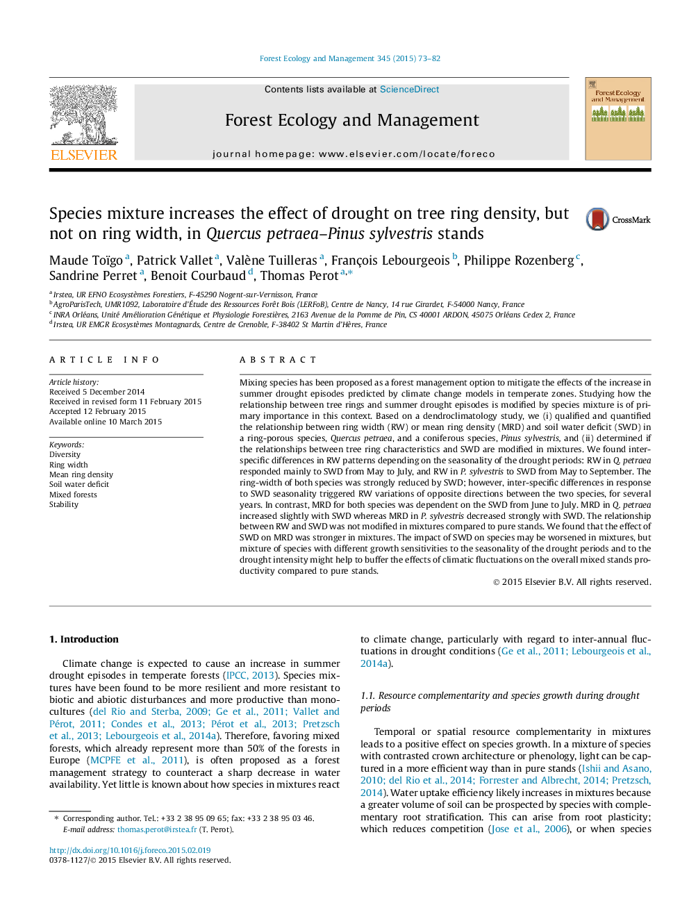 Species mixture increases the effect of drought on tree ring density, but not on ring width, in Quercus petraea–Pinus sylvestris stands