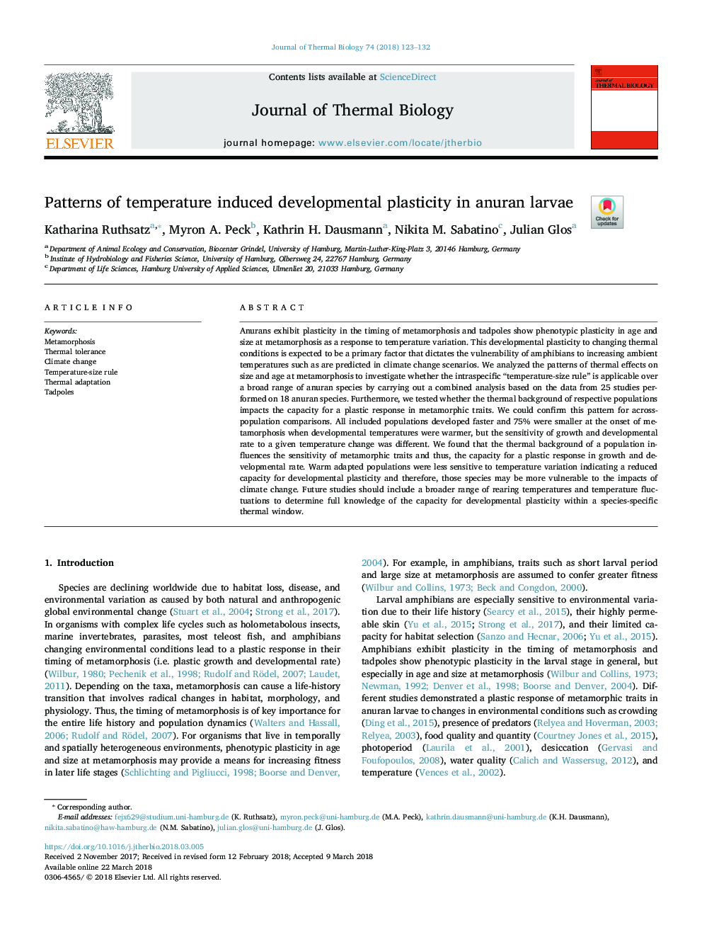 Patterns of temperature induced developmental plasticity in anuran larvae