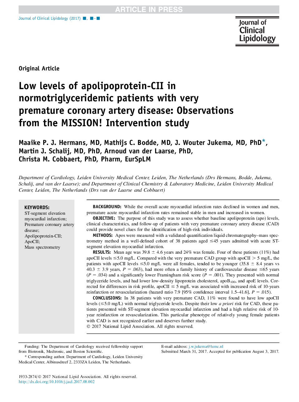 Low levels of apolipoprotein-CII in normotriglyceridemic patients with very premature coronary artery disease: Observations from the MISSION! Intervention study