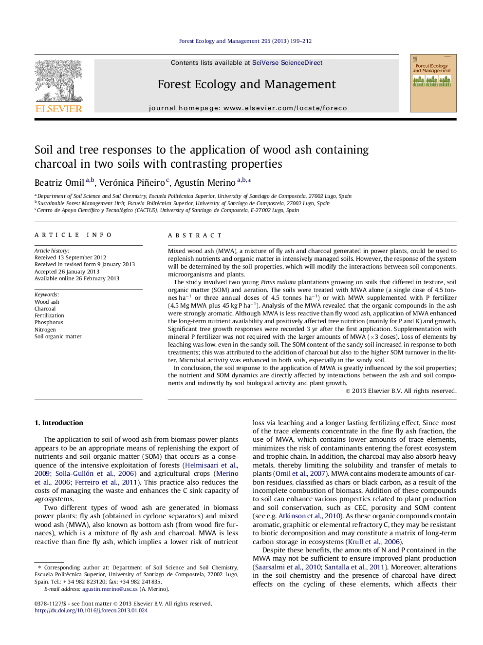 Soil and tree responses to the application of wood ash containing charcoal in two soils with contrasting properties