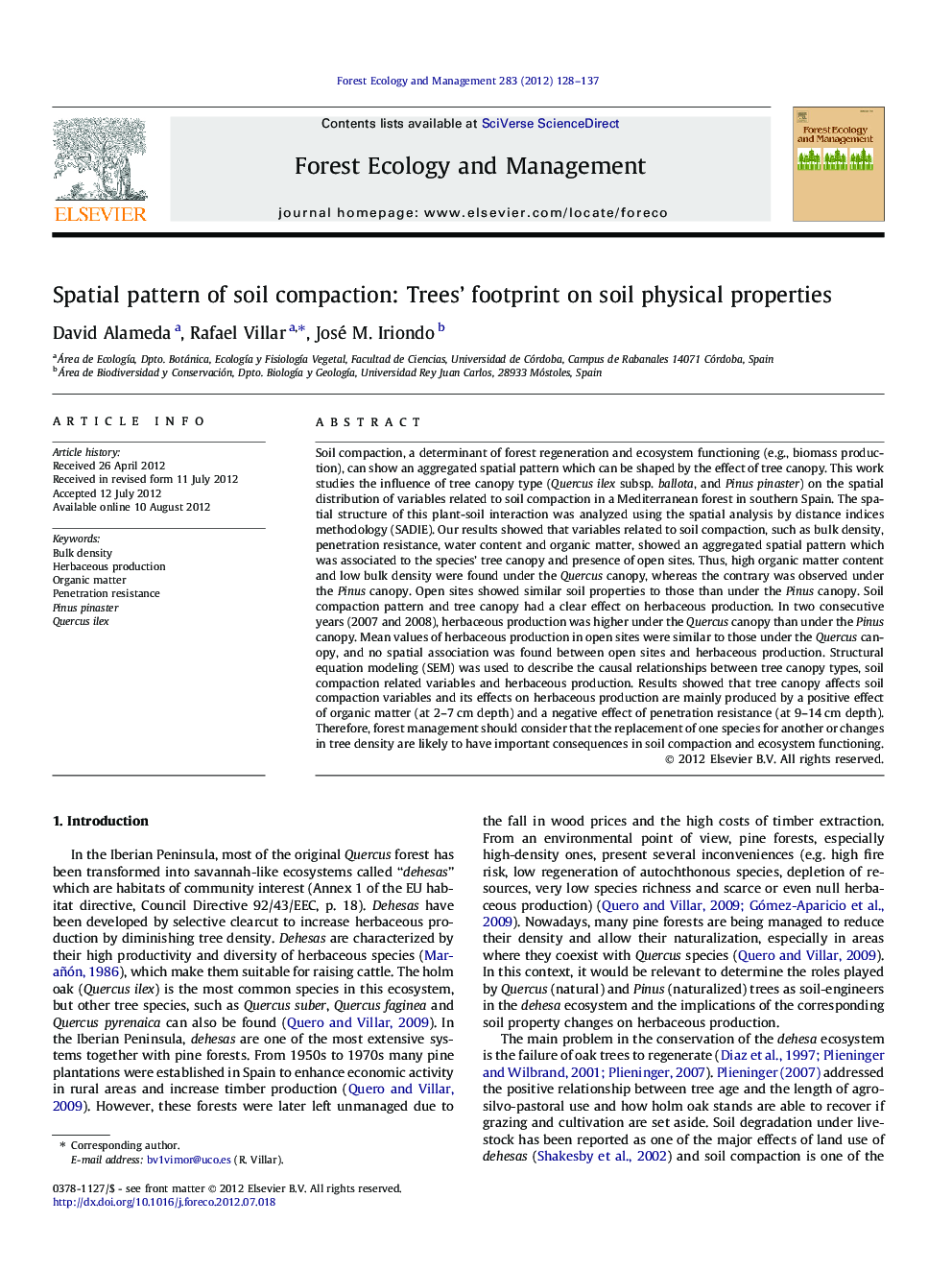 Spatial pattern of soil compaction: Trees’ footprint on soil physical properties