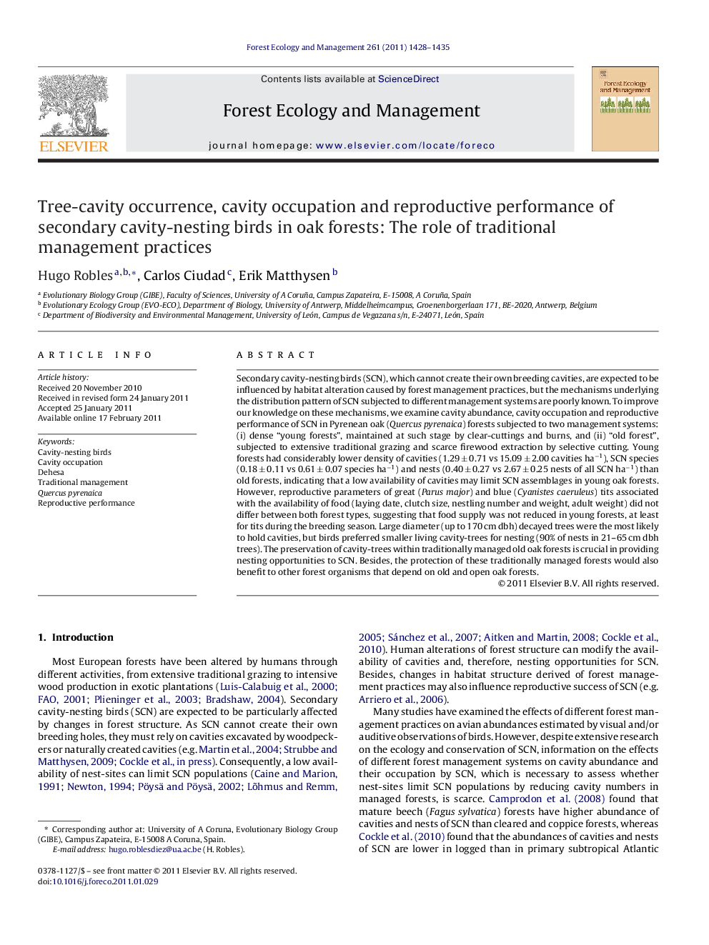 Tree-cavity occurrence, cavity occupation and reproductive performance of secondary cavity-nesting birds in oak forests: The role of traditional management practices