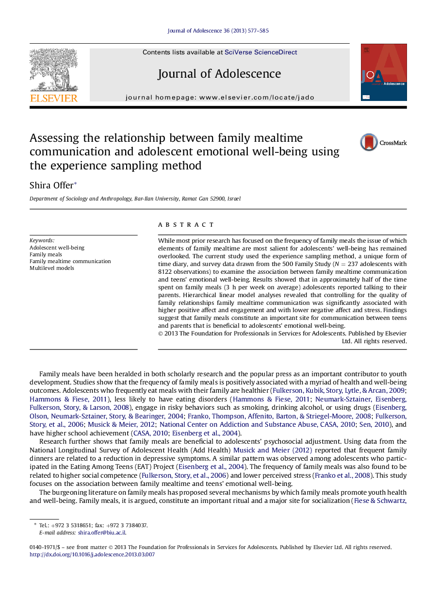 Assessing the relationship between family mealtime communication and adolescent emotional well-being using the experience sampling method