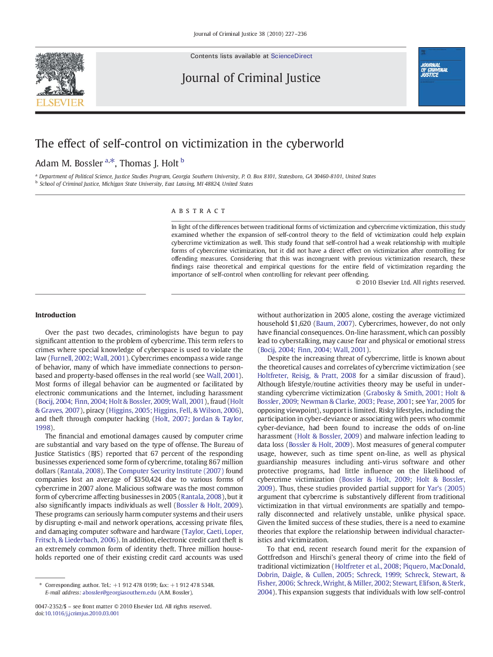 The effect of self-control on victimization in the cyberworld