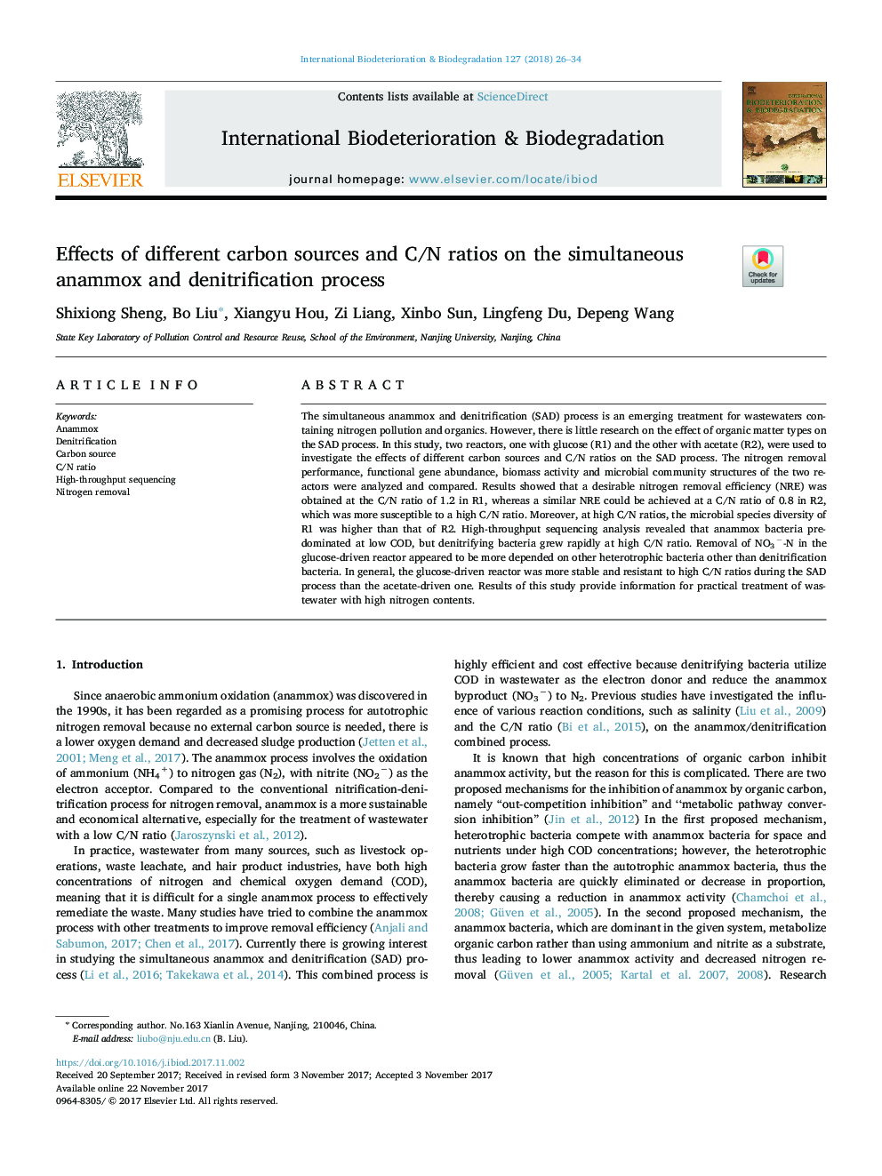 Effects of different carbon sources and C/N ratios on the simultaneous anammox and denitrification process
