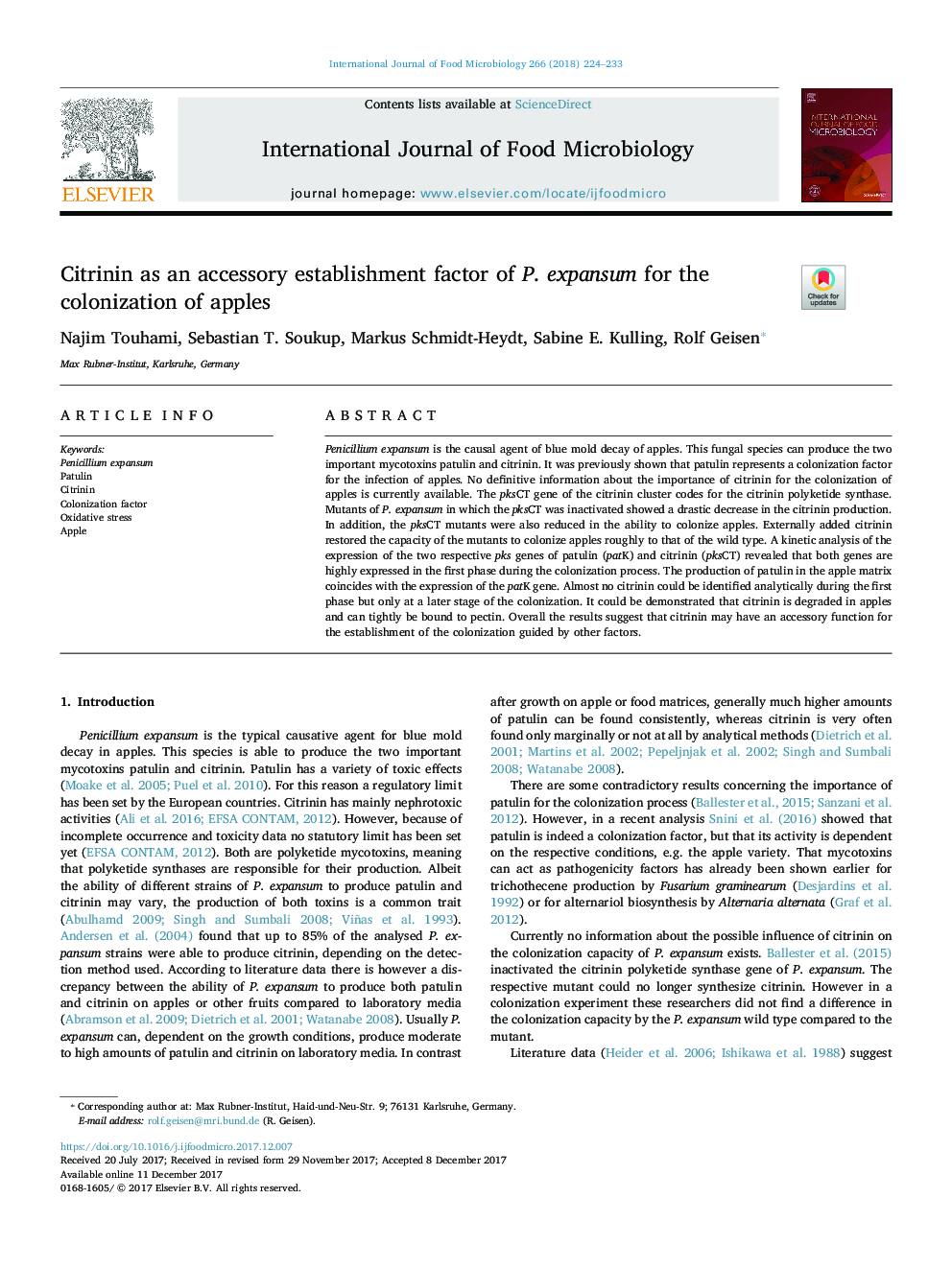 Citrinin as an accessory establishment factor of P. expansum for the colonization of apples