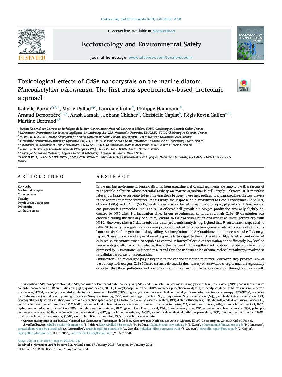 Toxicological effects of CdSe nanocrystals on the marine diatom Phaeodactylum tricornutum: The first mass spectrometry-based proteomic approach