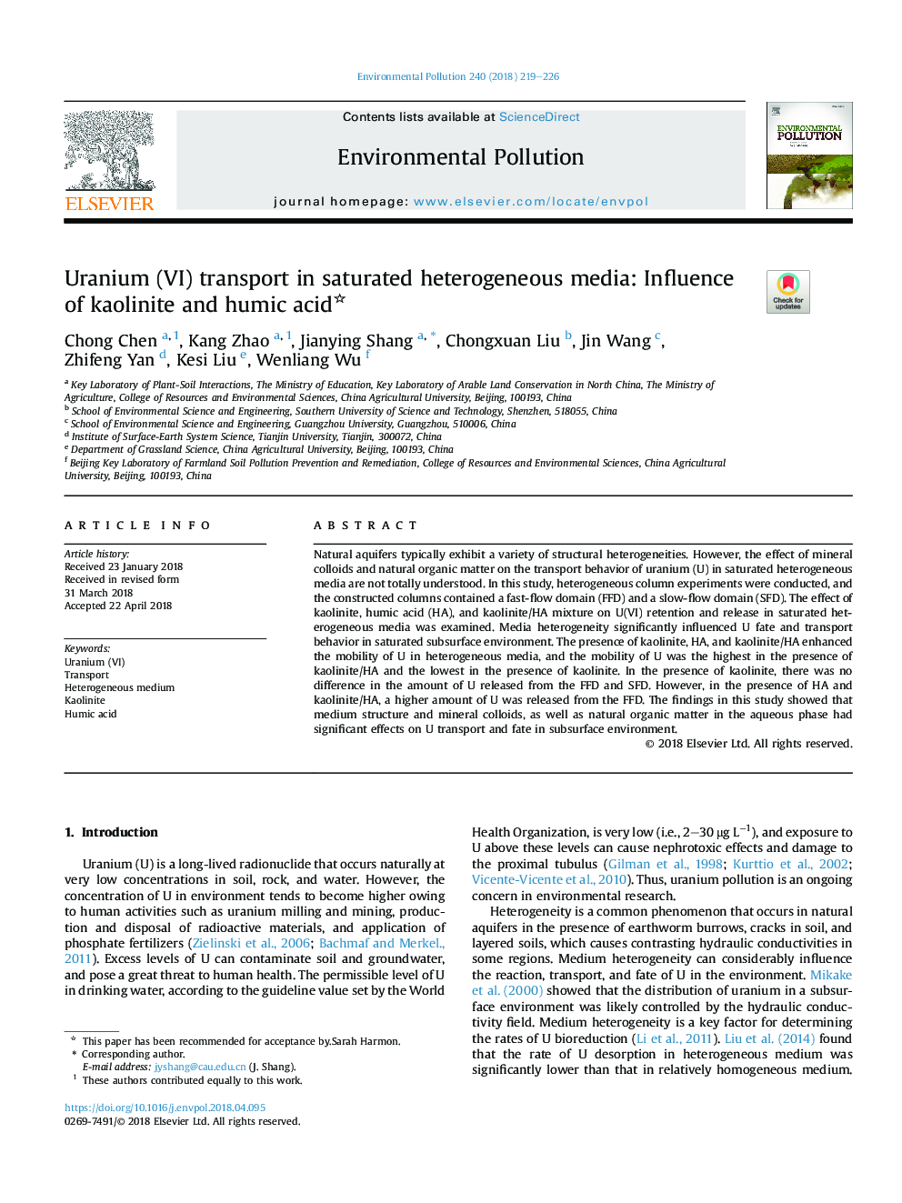 Uranium (VI) transport in saturated heterogeneous media: Influence of kaolinite and humic acid