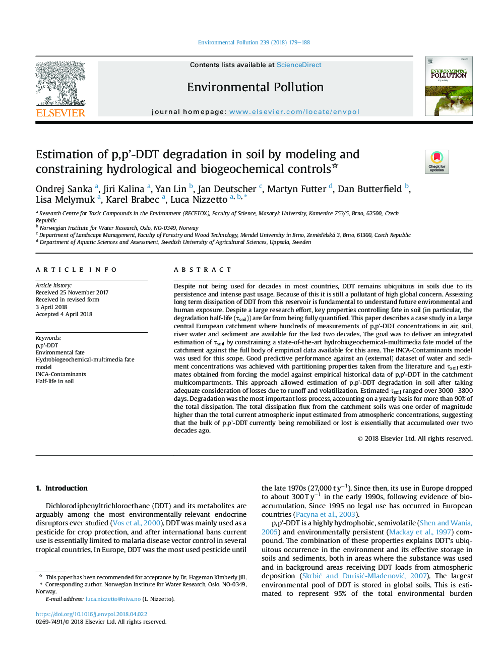 Estimation of p,p'-DDT degradation in soil by modeling and constraining hydrological and biogeochemical controls