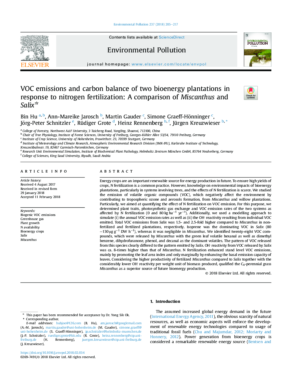 VOC emissions and carbon balance of two bioenergy plantations in response to nitrogen fertilization: A comparison of Miscanthus and Salix