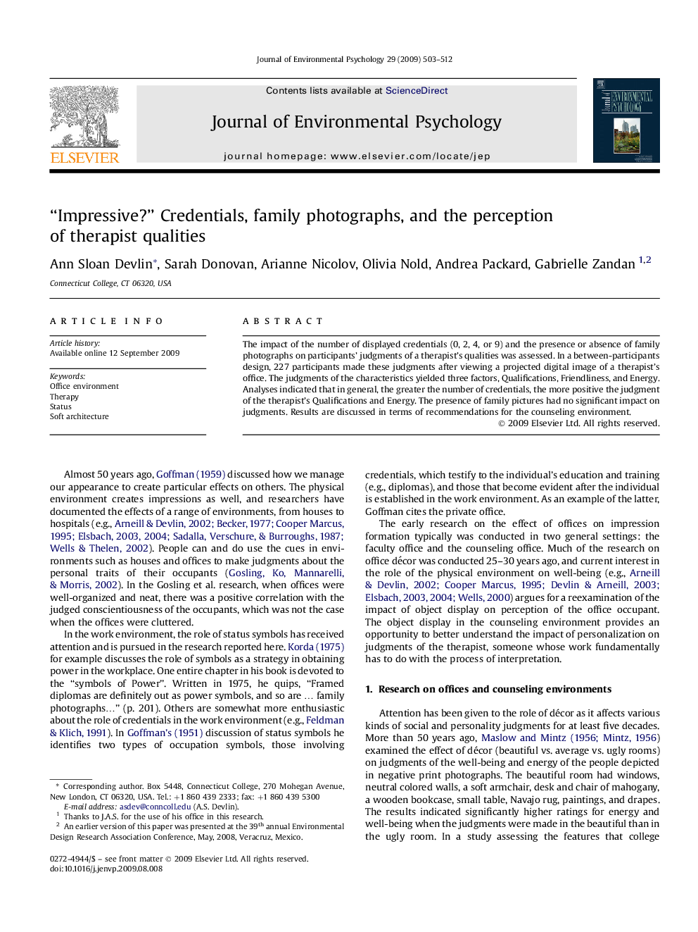 “Impressive?” Credentials, family photographs, and the perception of therapist qualities