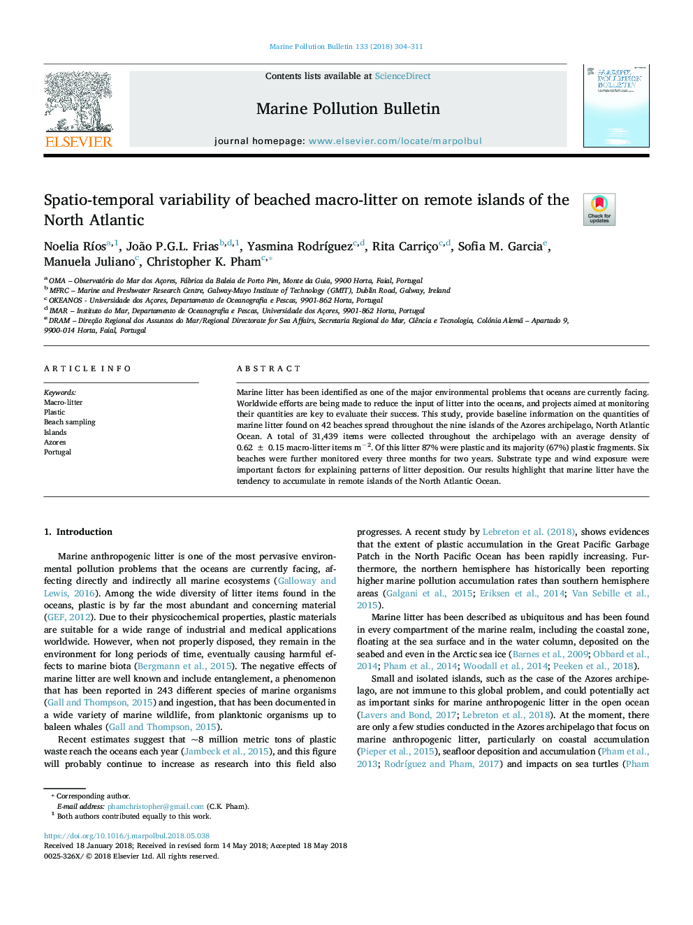 Spatio-temporal variability of beached macro-litter on remote islands of the North Atlantic