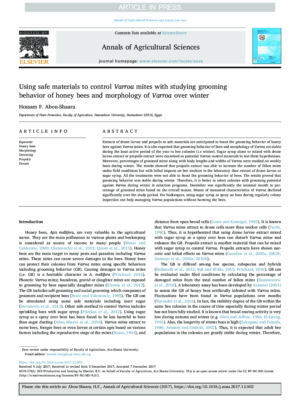 Using safe materials to control Varroa mites with studying grooming behavior of honey bees and morphology of Varroa over winter