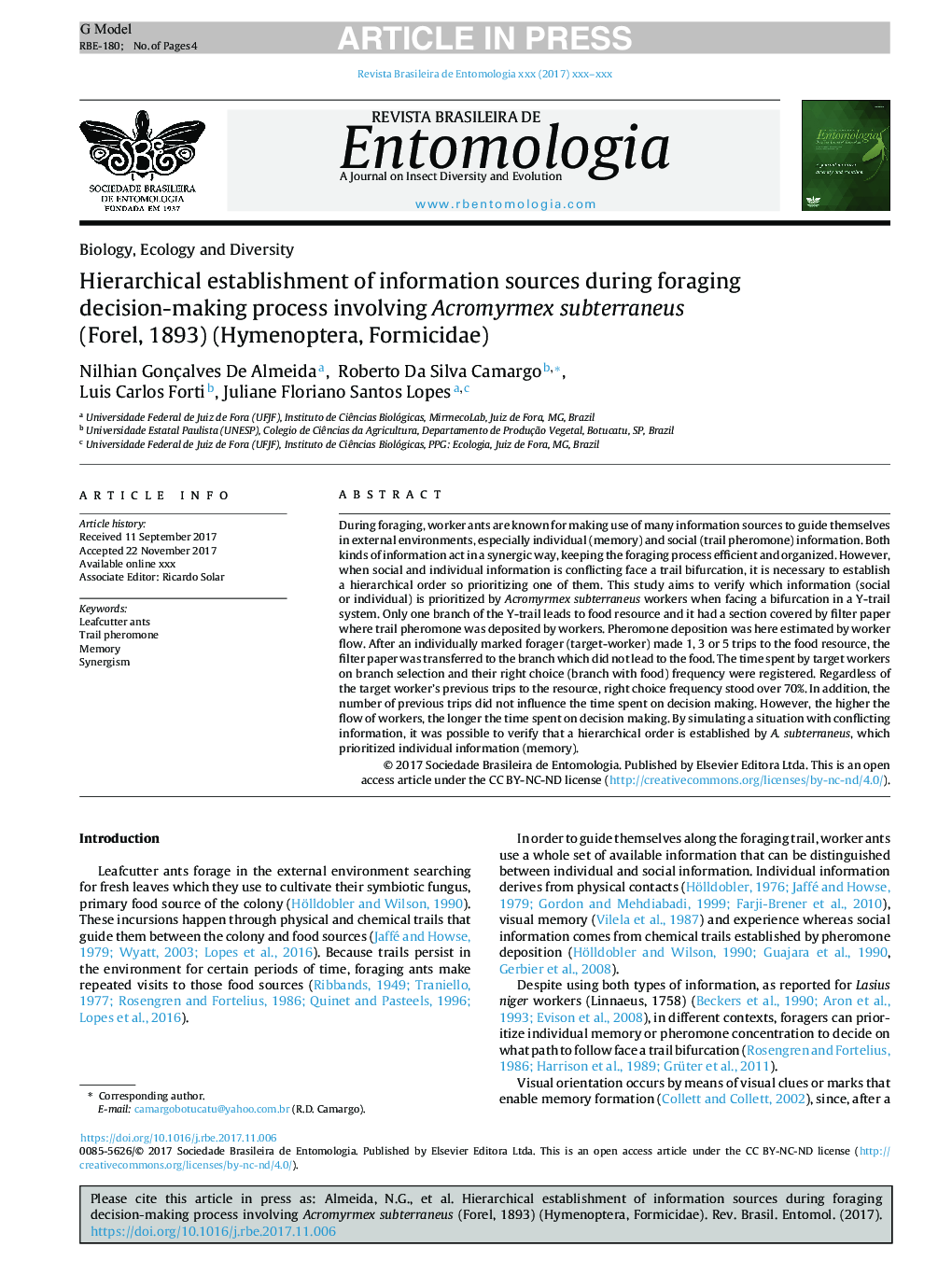 Hierarchical establishment of information sources during foraging decision-making process involving Acromyrmex subterraneus (Forel, 1893) (Hymenoptera, Formicidae)