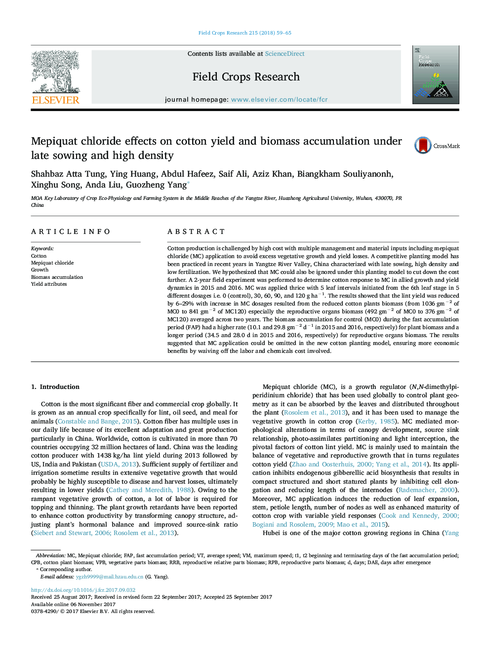 Mepiquat chloride effects on cotton yield and biomass accumulation under late sowing and high density