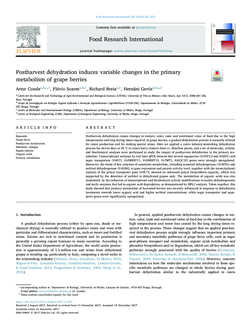 Postharvest dehydration induces variable changes in the primary metabolism of grape berries