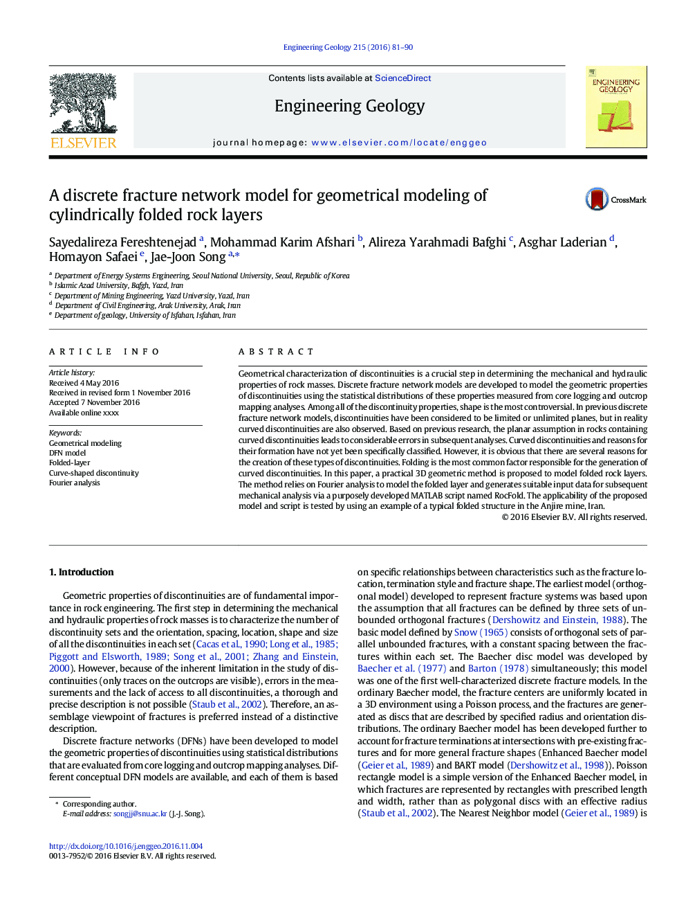 A discrete fracture network model for geometrical modeling of cylindrically folded rock layers