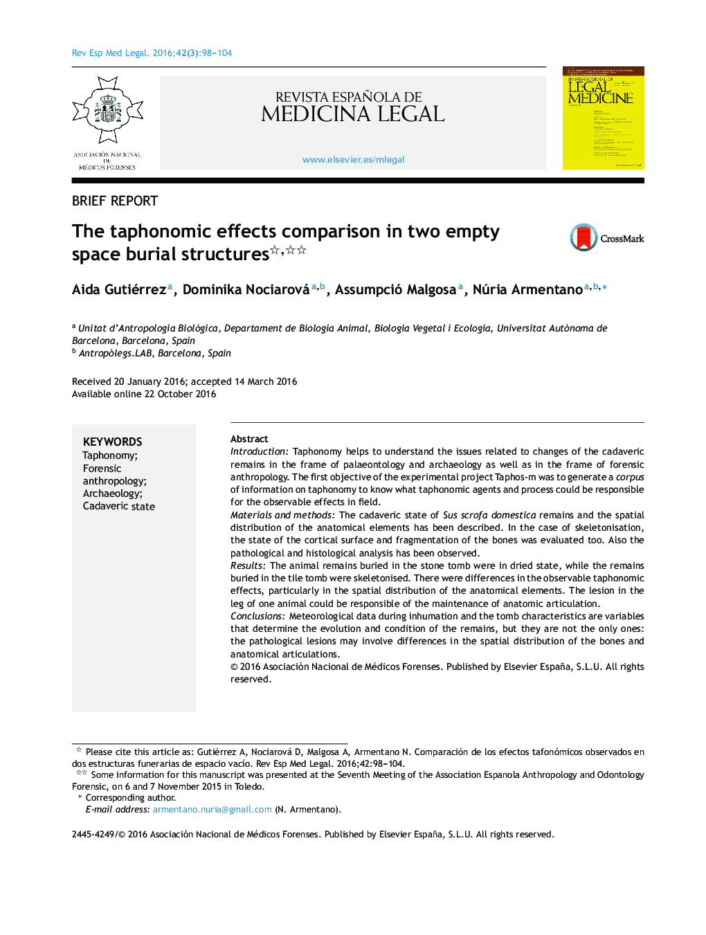The taphonomic effects comparison in two empty space burial structures