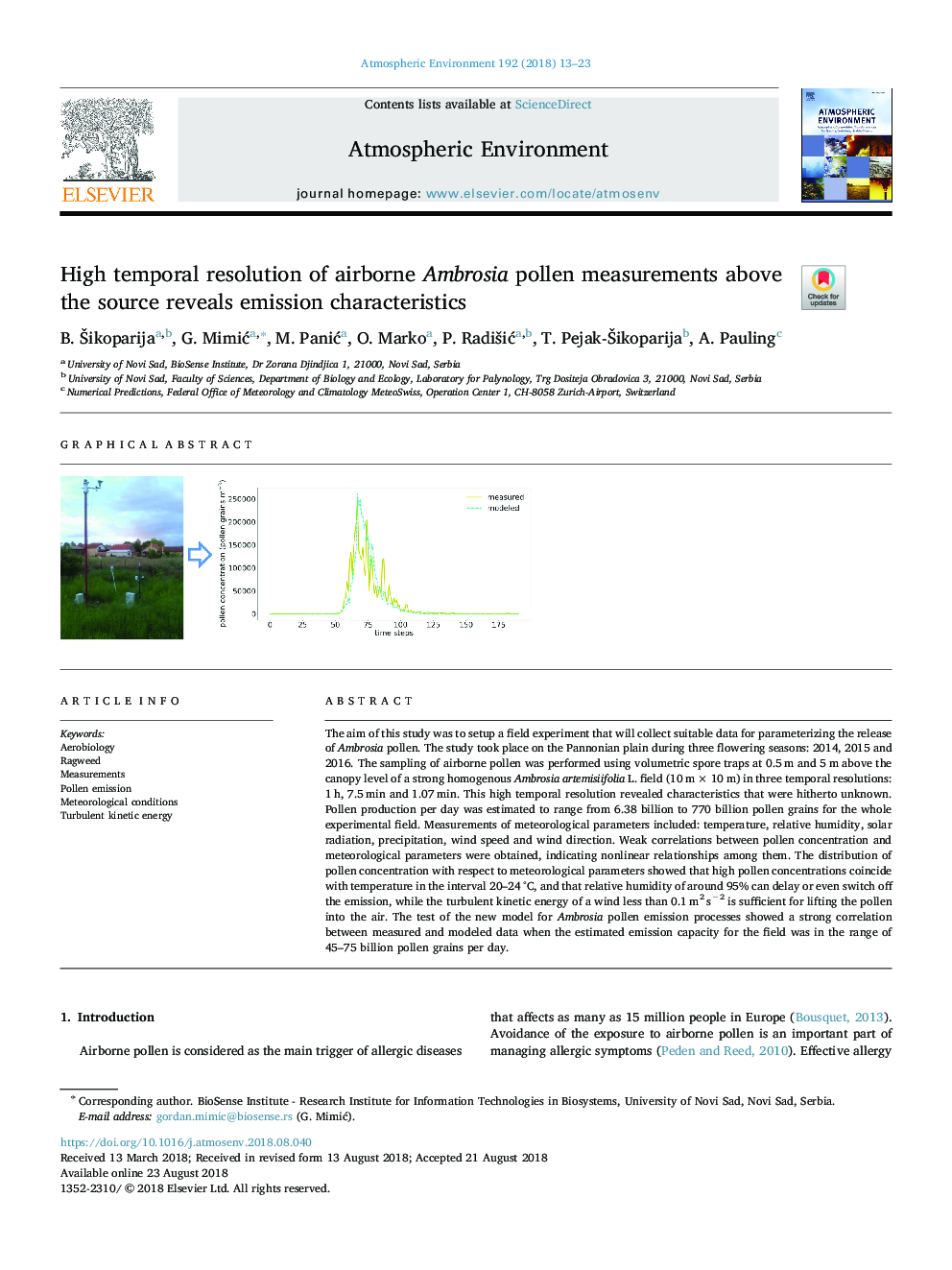 High temporal resolution of airborne Ambrosia pollen measurements above the source reveals emission characteristics