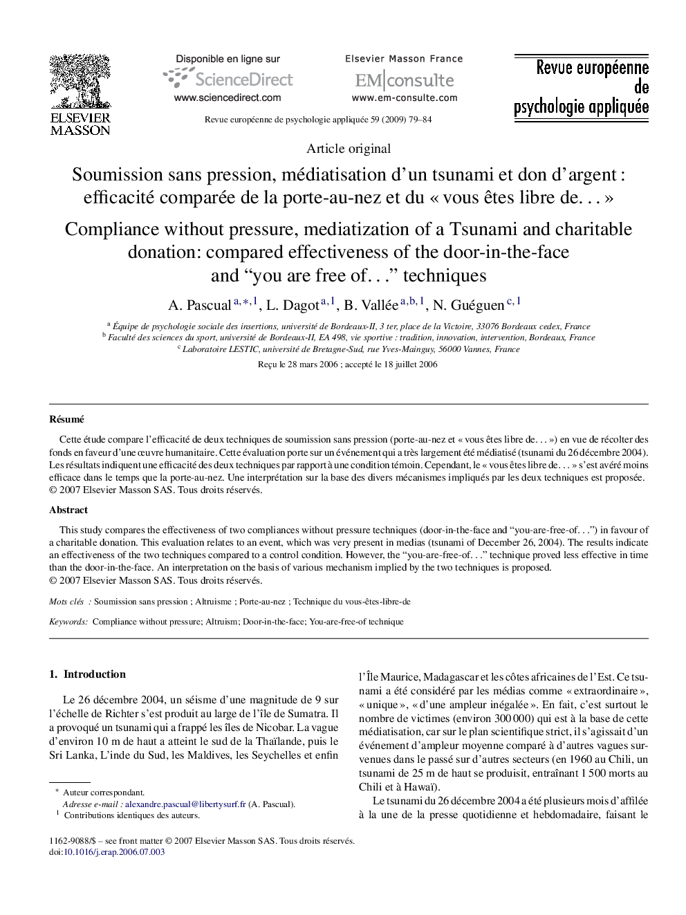 Soumission sans pression, médiatisation d’un tsunami et don d’argent : efficacité comparée de la porte-au-nez et du « vous êtes libre de… »