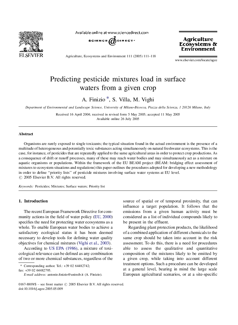 Predicting pesticide mixtures load in surface waters from a given crop