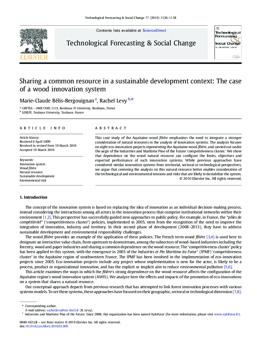 Sharing a common resource in a sustainable development context: The case of a wood innovation system