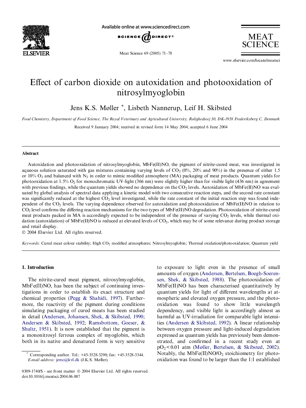 Effect of carbon dioxide on autoxidation and photooxidation of nitrosylmyoglobin