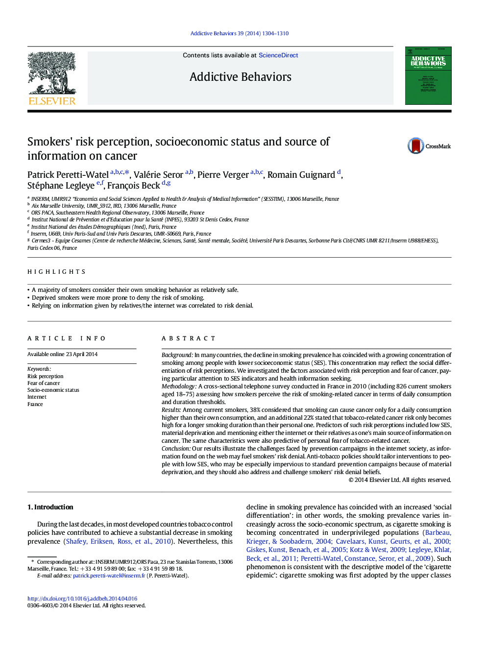 Smokers' risk perception, socioeconomic status and source of information on cancer