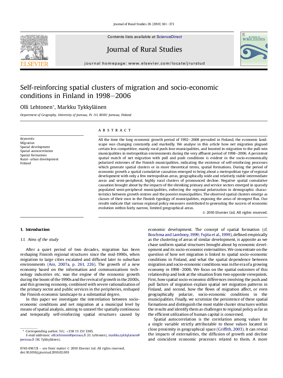 Self-reinforcing spatial clusters of migration and socio-economic conditions in Finland in 1998–2006