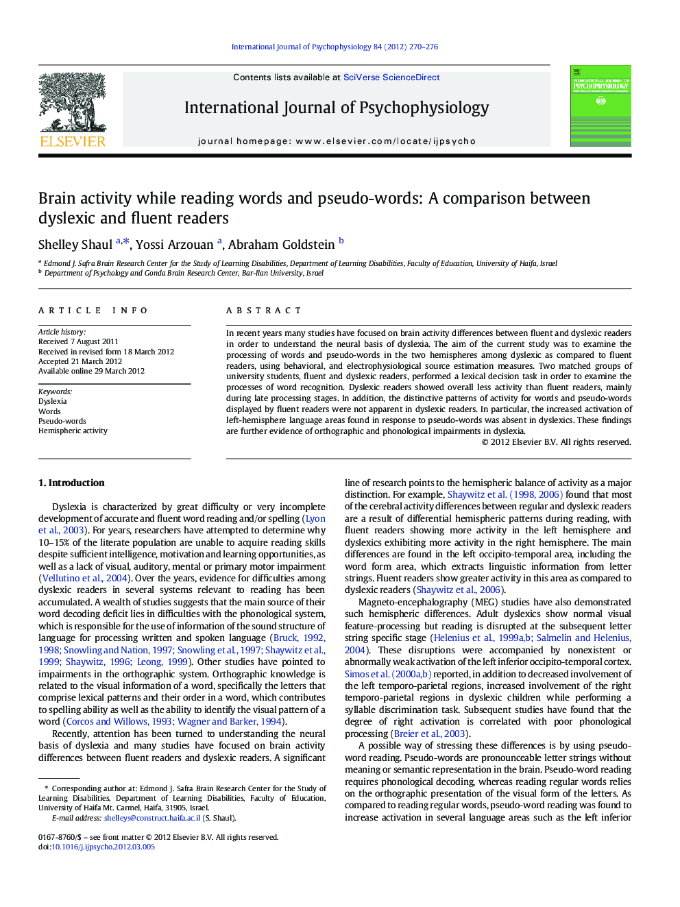 Brain activity while reading words and pseudo-words: A comparison between dyslexic and fluent readers