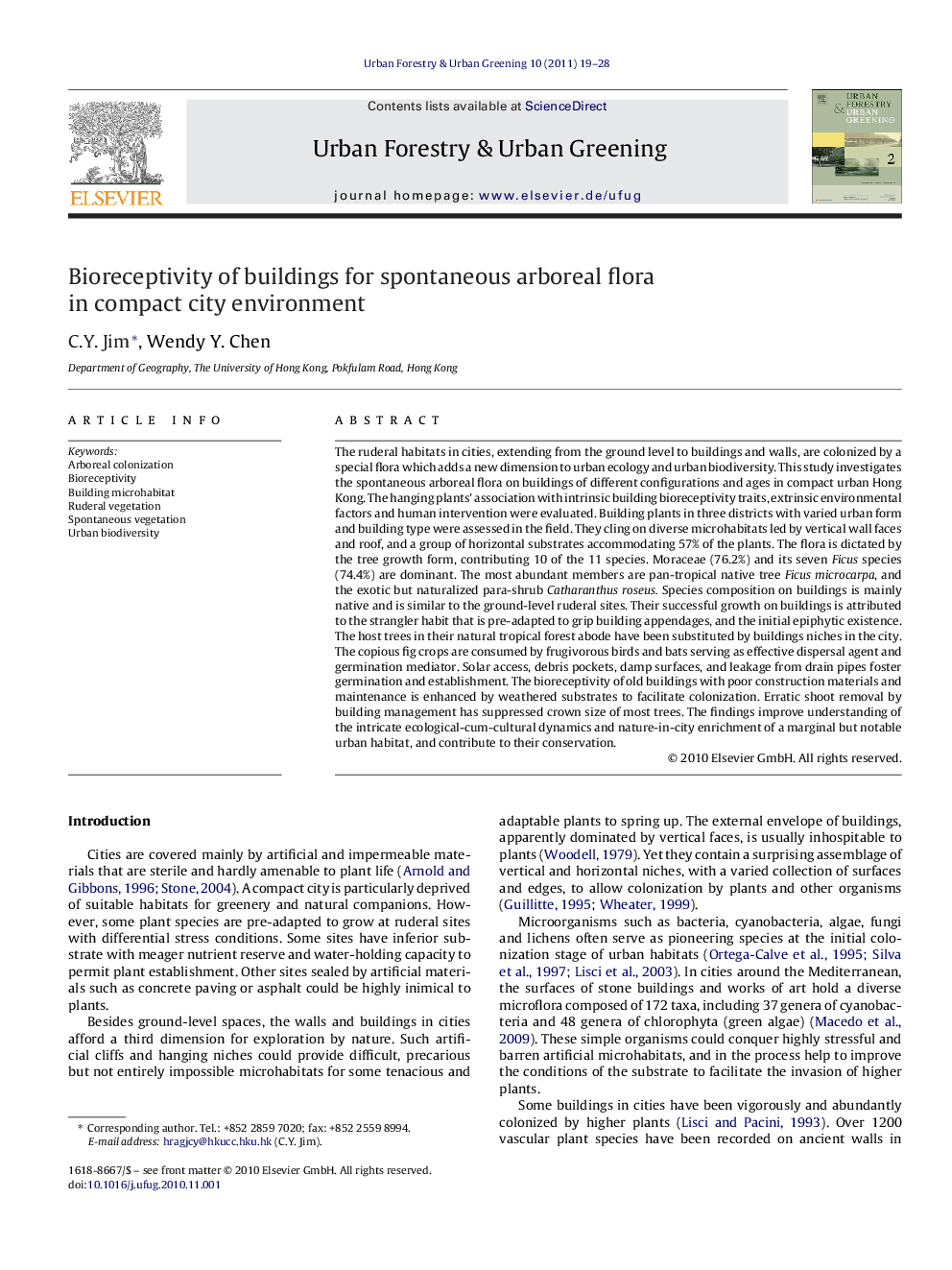 Bioreceptivity of buildings for spontaneous arboreal flora in compact city environment