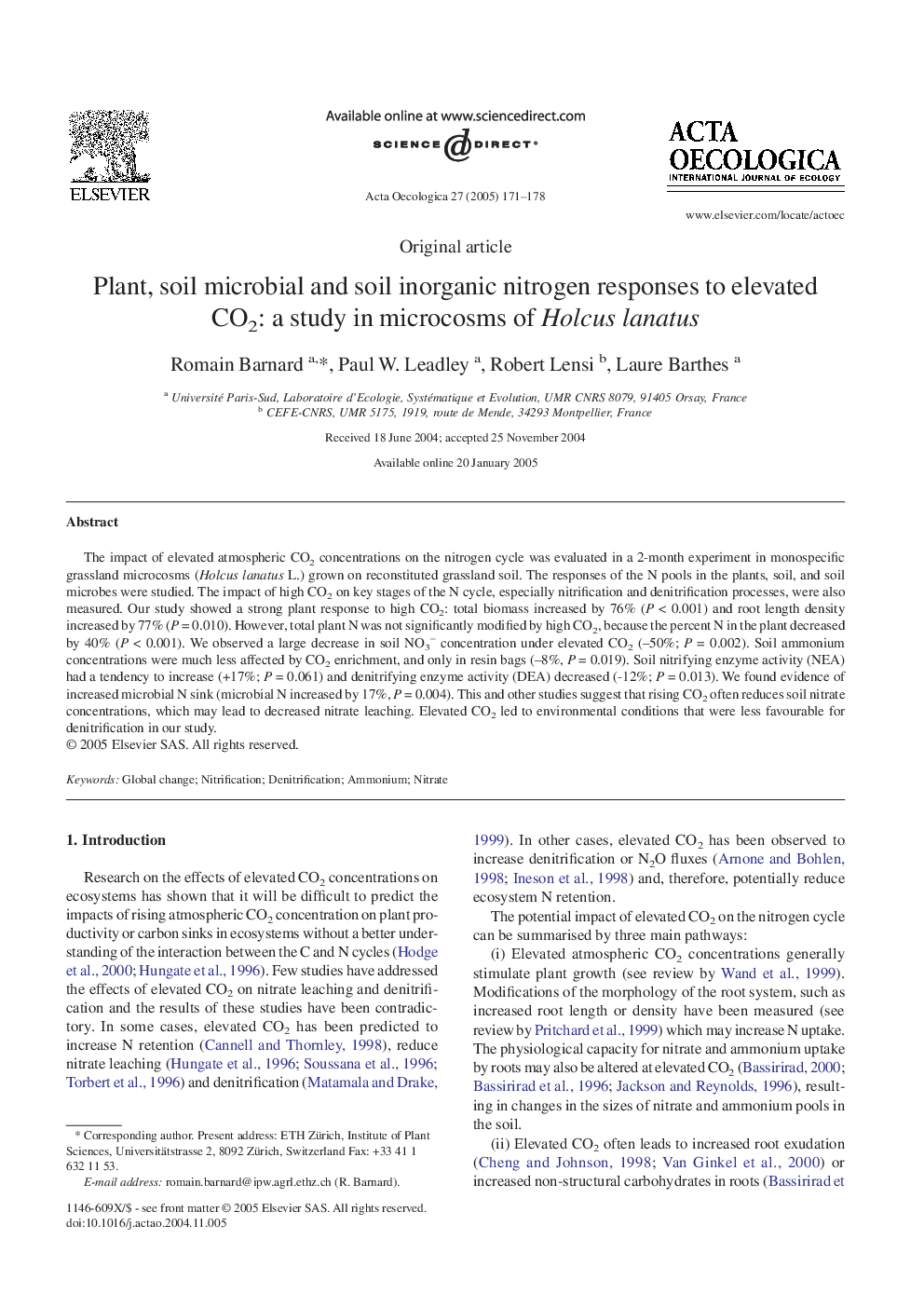 Plant, soil microbial and soil inorganic nitrogen responses to elevated CO2: a study in microcosms of Holcus lanatus