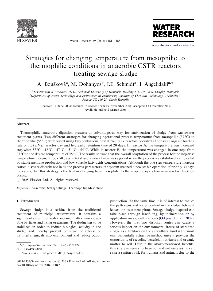 Strategies for changing temperature from mesophilic to thermophilic conditions in anaerobic CSTR reactors treating sewage sludge