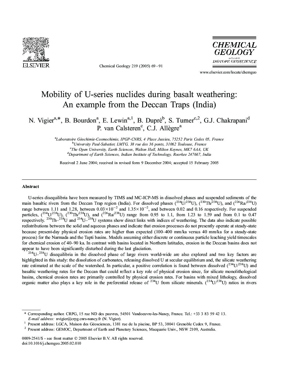 Mobility of U-series nuclides during basalt weathering: An example from the Deccan Traps (India)