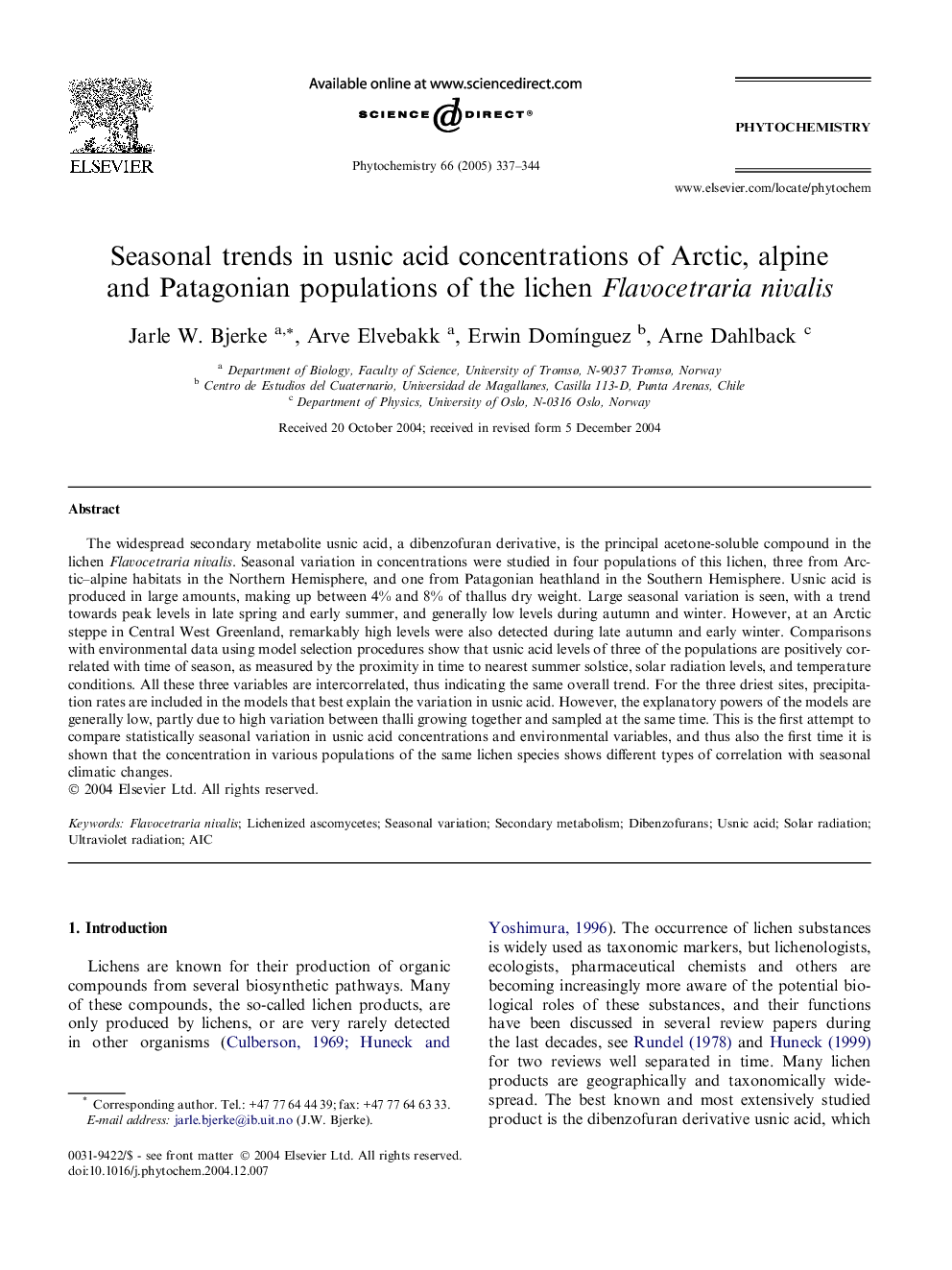 Seasonal trends in usnic acid concentrations of Arctic, alpine and Patagonian populations of the lichen Flavocetraria nivalis