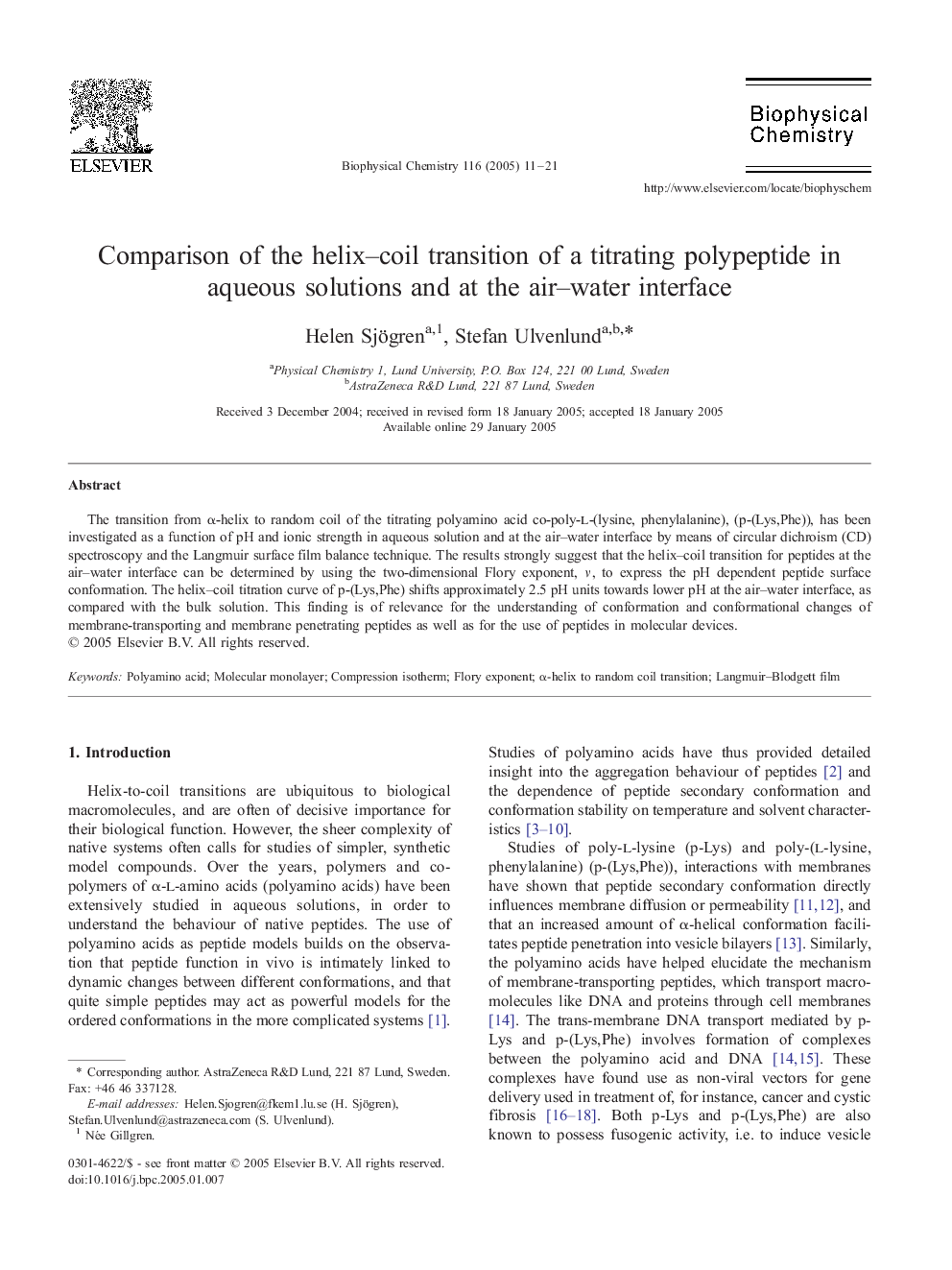 Comparison of the helix-coil transition of a titrating polypeptide in aqueous solutions and at the air-water interface