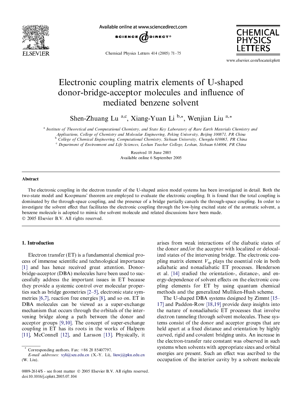 Electronic coupling matrix elements of U-shaped donor-bridge-acceptor molecules and influence of mediated benzene solvent