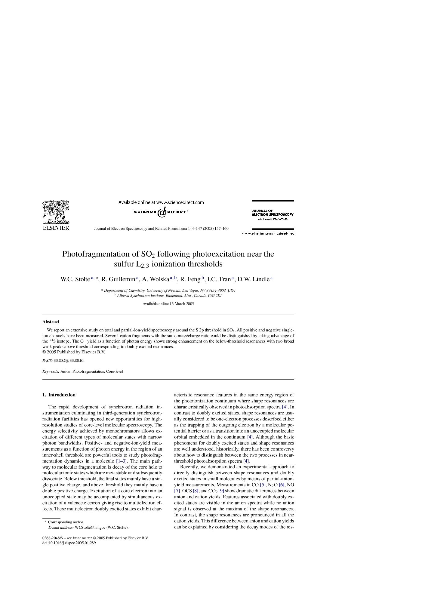 Photofragmentation of SO2 following photoexcitation near the sulfur L2,3 ionization thresholds