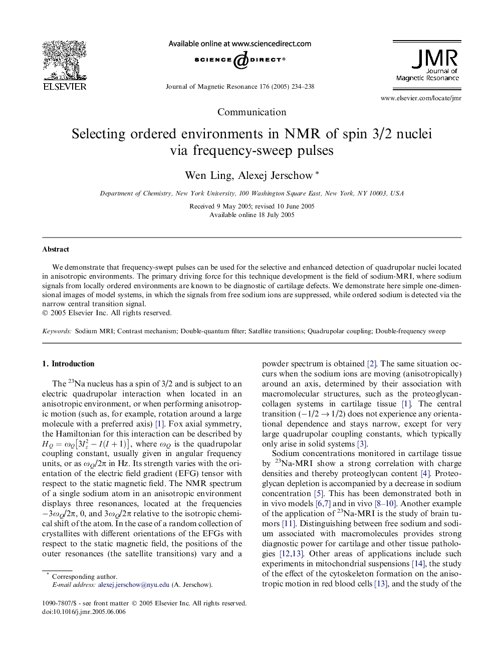 Selecting ordered environments in NMR of spin 3/2 nuclei via frequency-sweep pulses