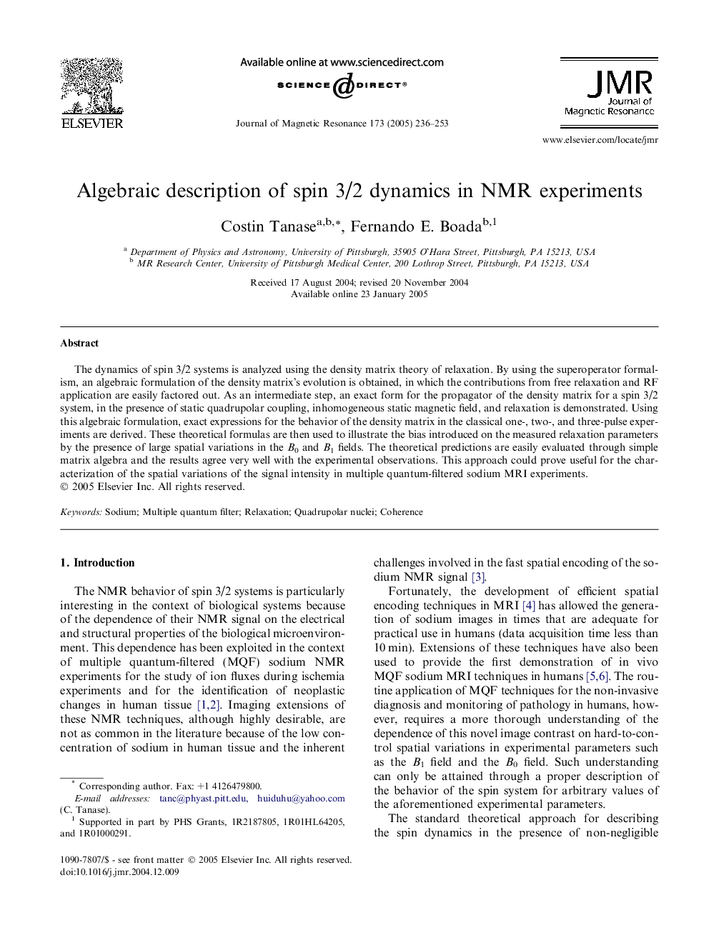 Algebraic description of spin 3/2 dynamics in NMR experiments