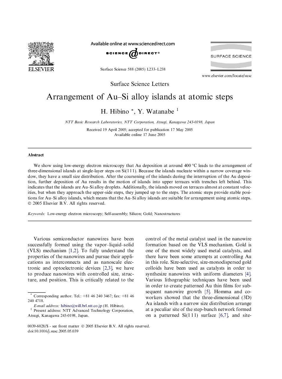 Arrangement of Au-Si alloy islands at atomic steps